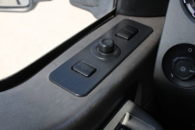 Used 2011 Ford F350 Lariat w/ Lariat Interior Pkg image 5