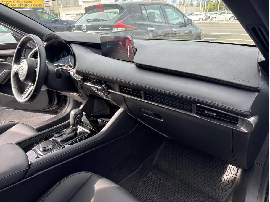 Used 2024 MAZDA MAZDA3 s image 28
