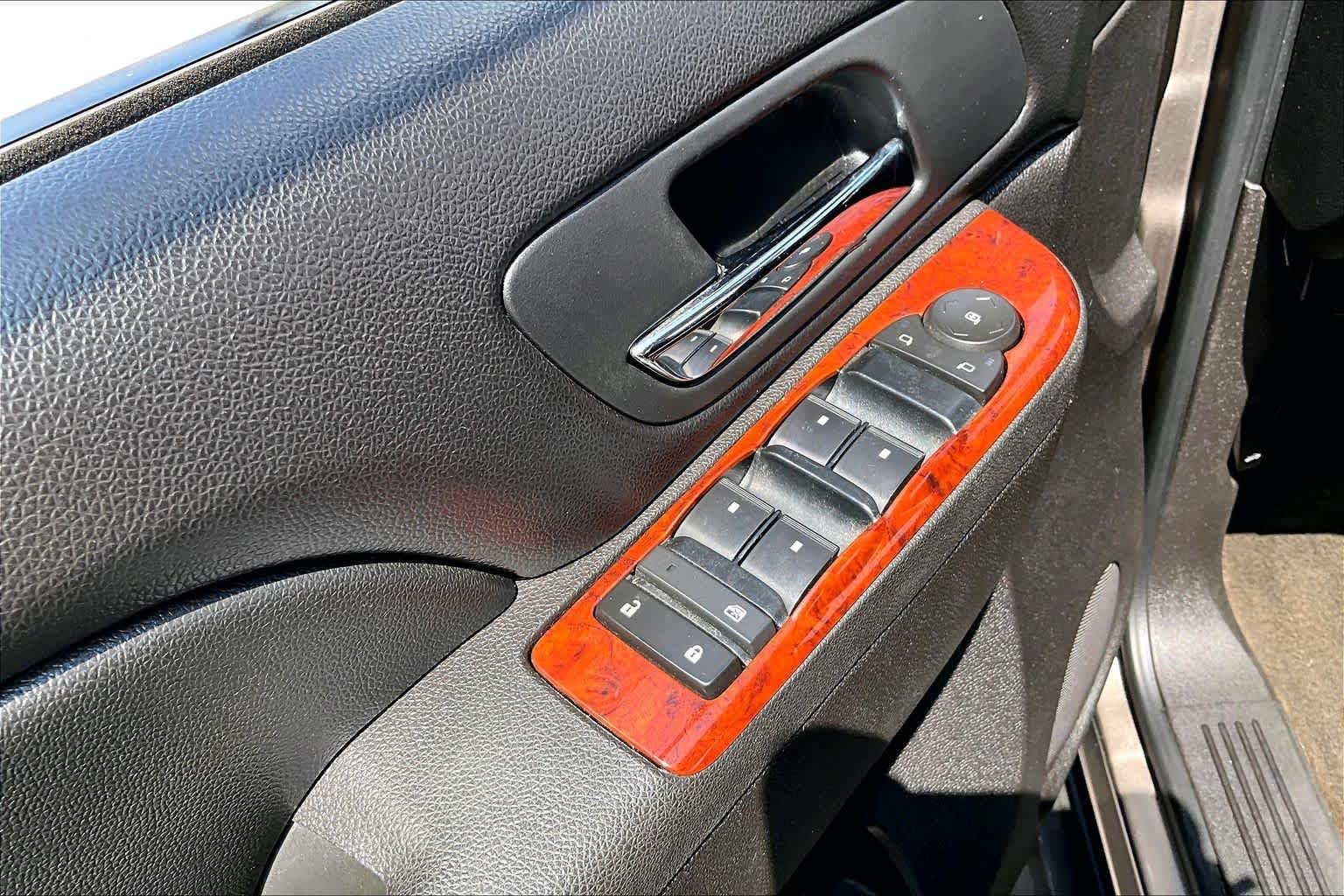 Used 2011 Chevrolet Tahoe LS RWD image 33