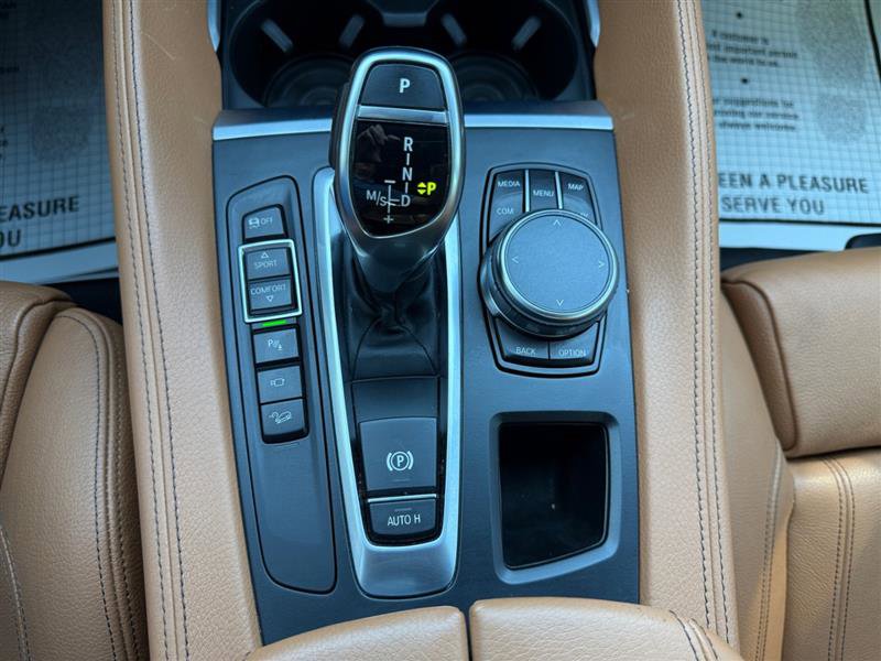 Used 2019 BMW X6 xDrive35i w/ M Sport Package image 29