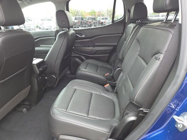 Used 2023 GMC Acadia SLT w/ Preferred Package image 56