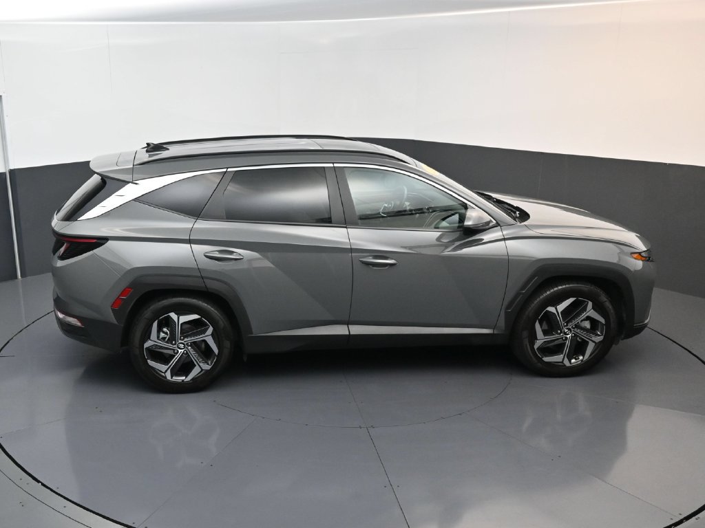 Certified 2024 Hyundai Tucson SEL w/ Convenience Package FWD image 17