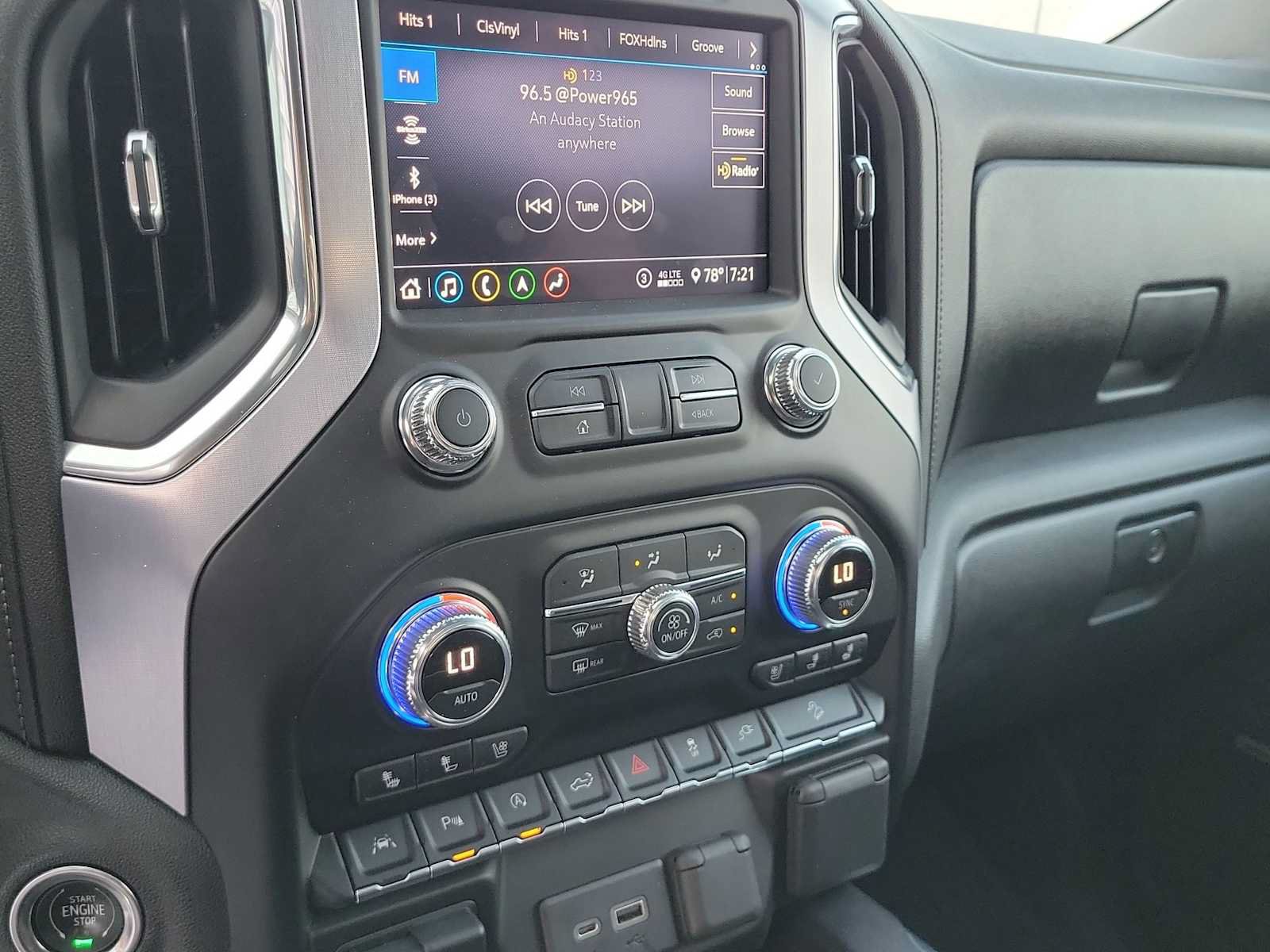 Used 2020 GMC Sierra 1500 SLT w/ SLT Premium Plus Package AWD/4WD image 27