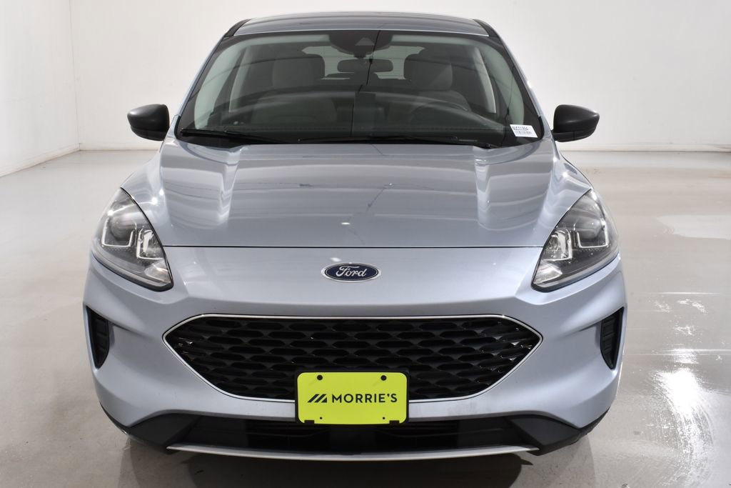 Used 2022 Ford Escape SE w/ Cold Weather Package image 3