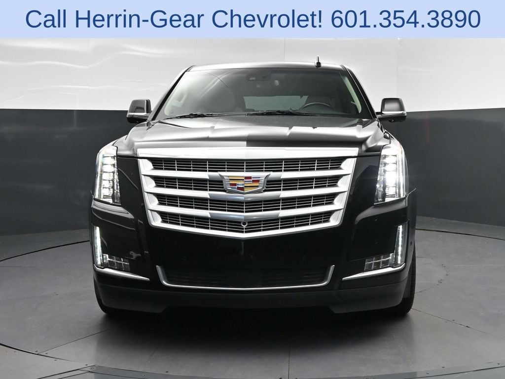 Used 2019 Cadillac Escalade Premium Luxury AWD/4WD image 10