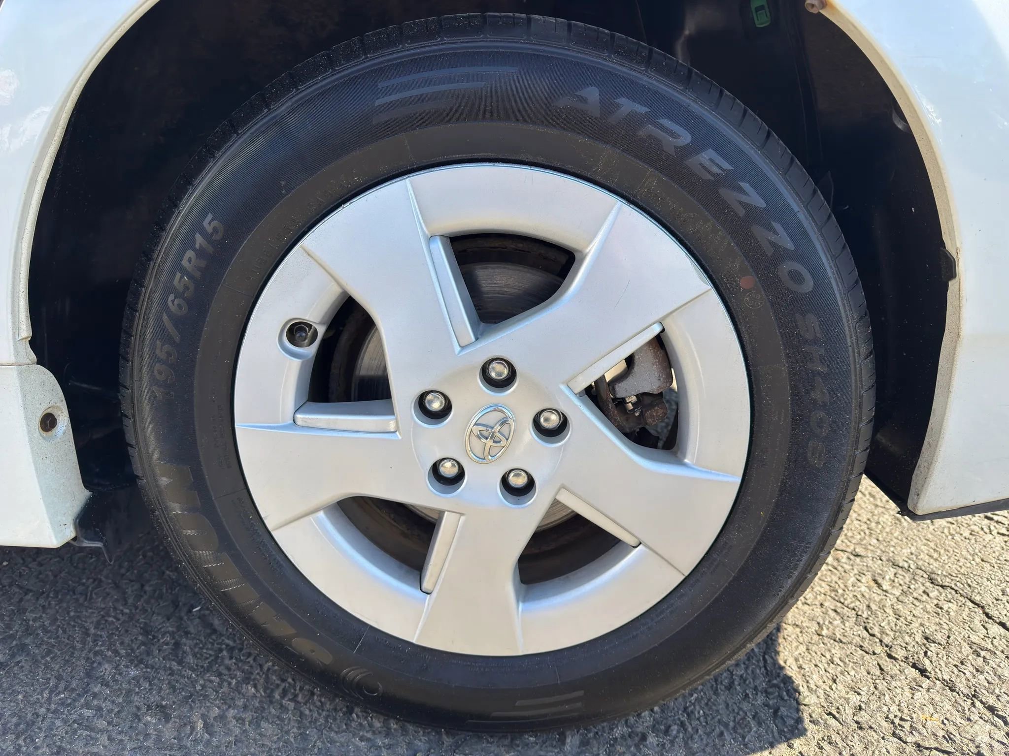 Used 2011 Toyota Prius Two FWD image 11