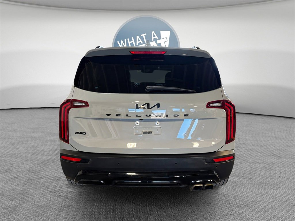 Used 2022 Kia Telluride SX w/ Nightfall Edition Package image 5