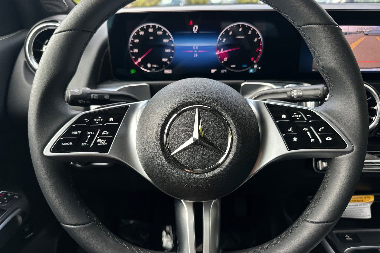 New 2026 Mercedes-Benz GLB 250 image 20