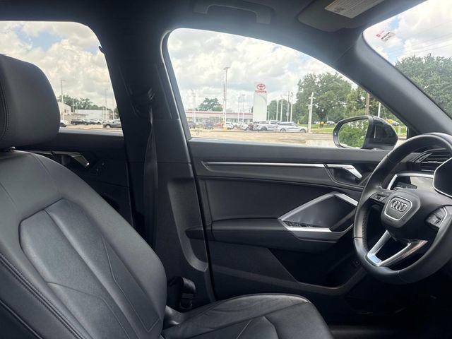 Used 2025 Audi Q3 2.0T Premium AWD/4WD image 14