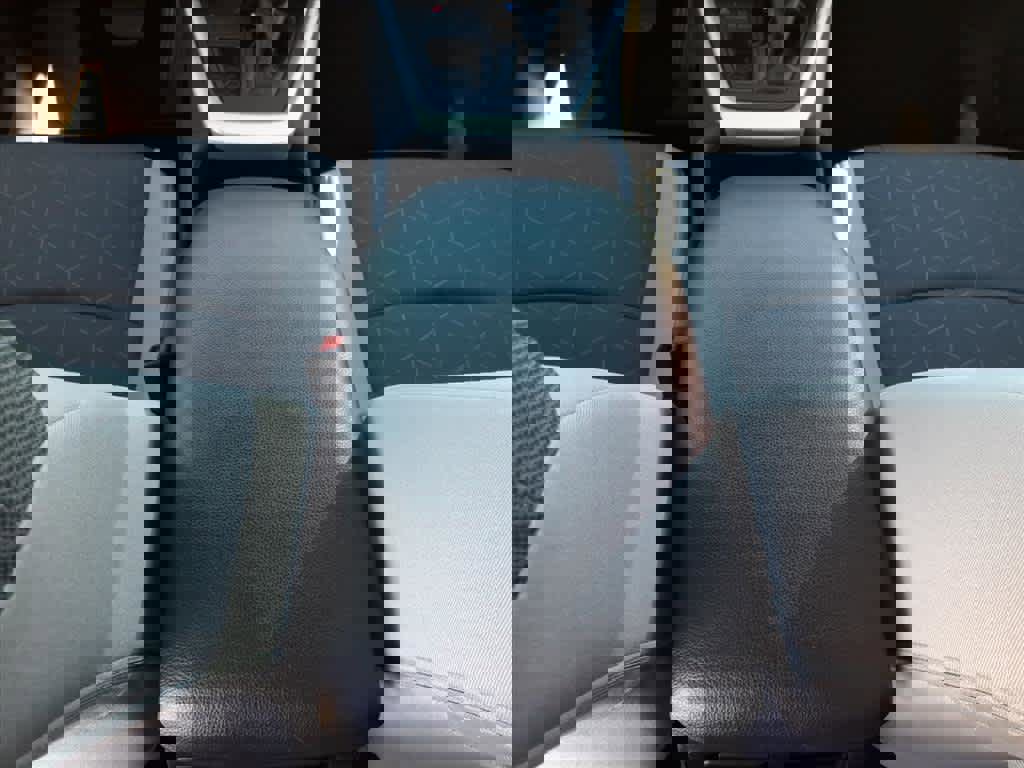 Used 2024 Toyota RAV4 XLE image 30