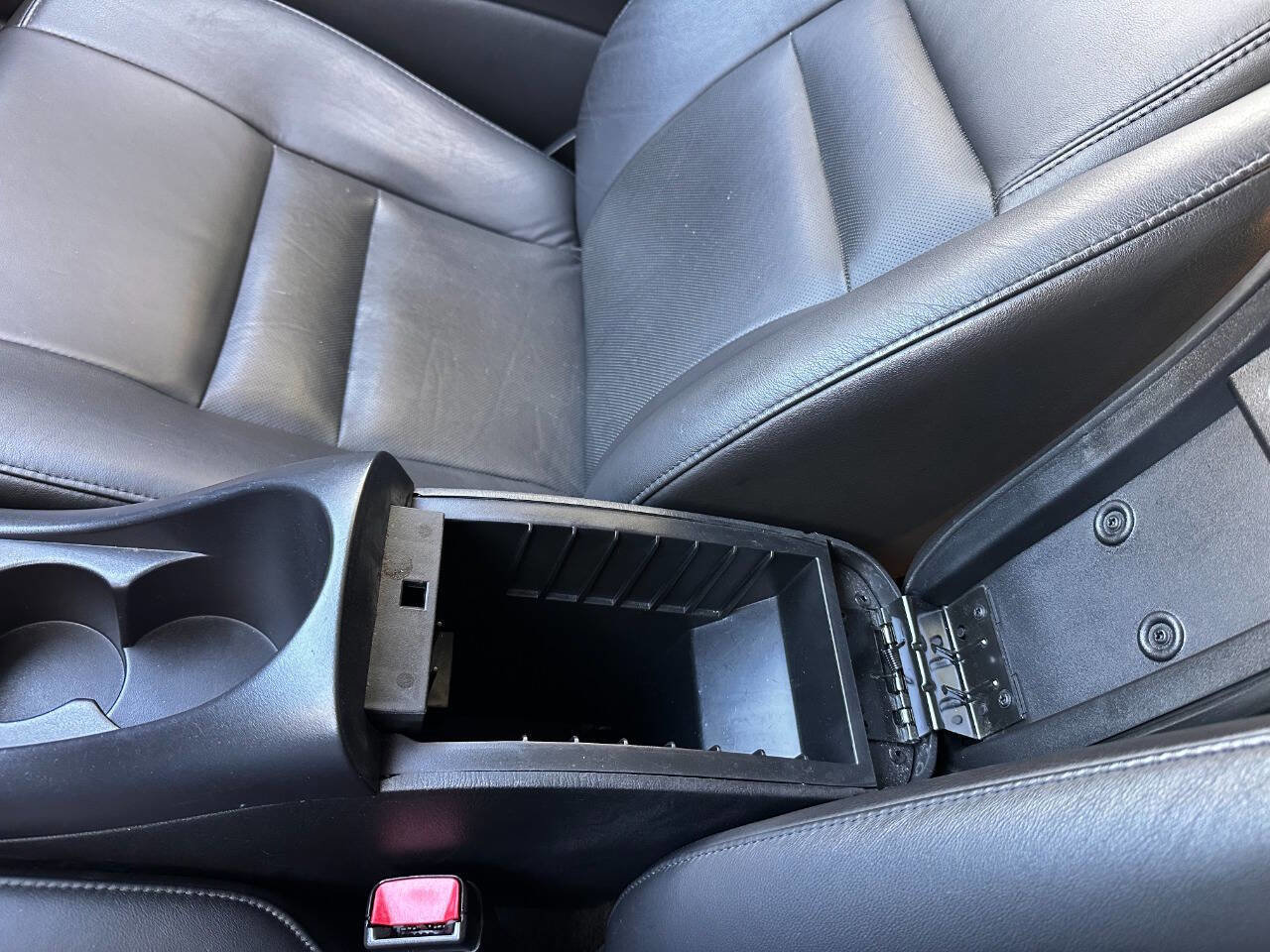 Used 2007 Chevrolet Monte Carlo SS w/ Silver Rally Stripe Package FWD image 52