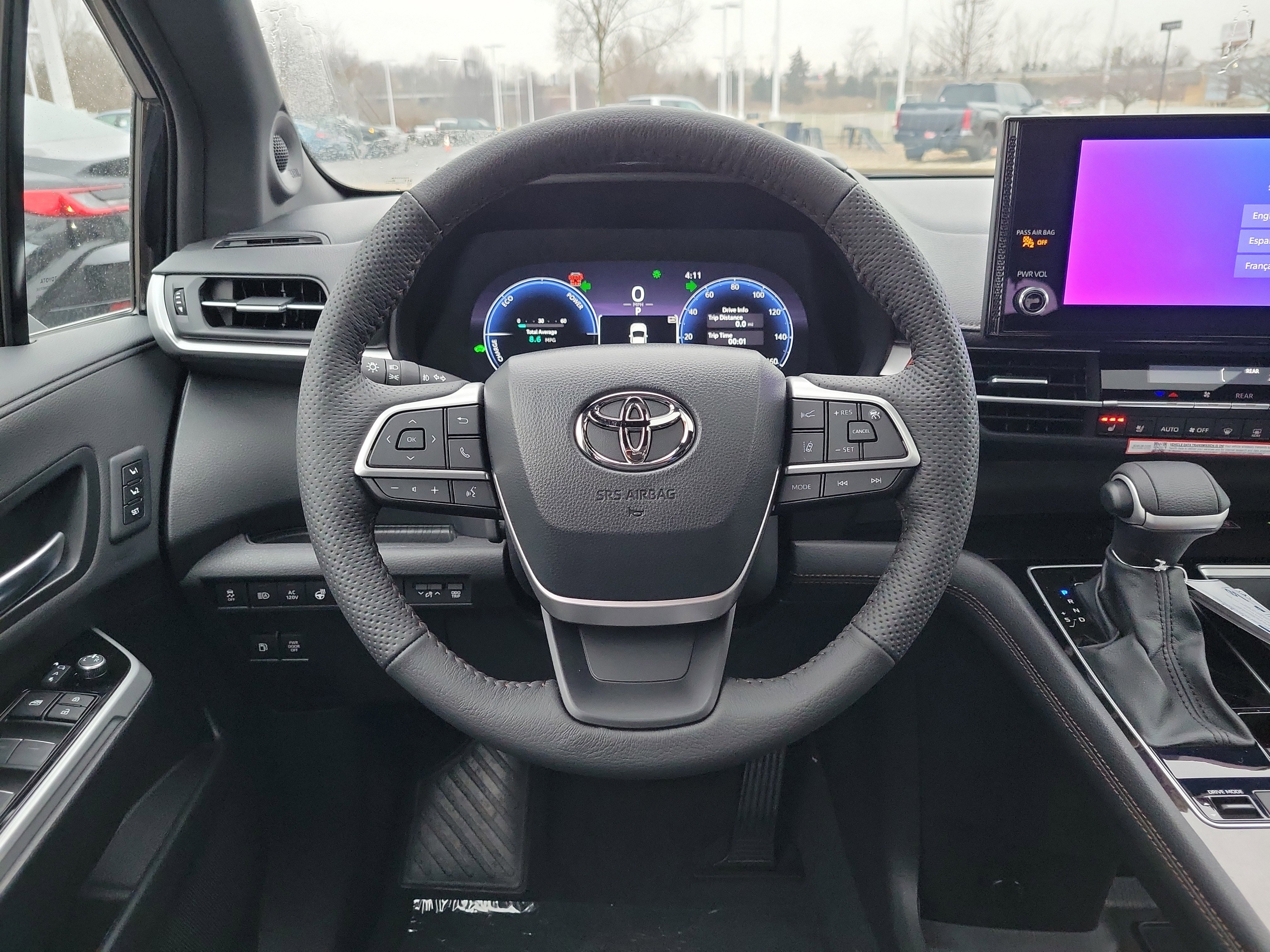 New 2026 Toyota Sienna Platinum image 8