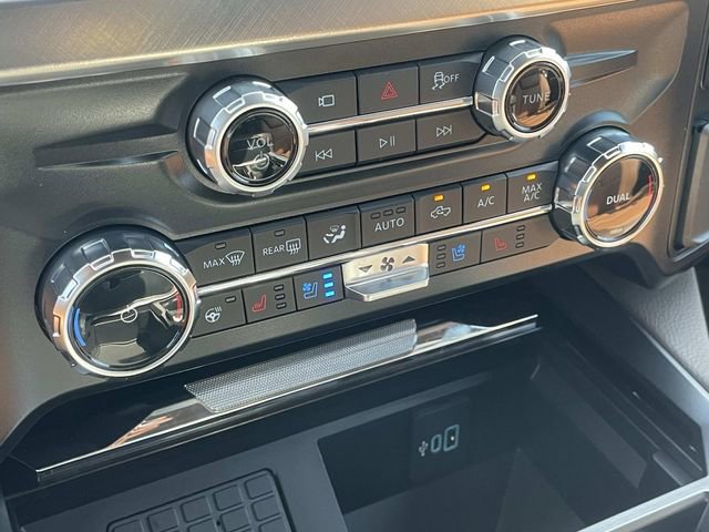 New 2025 Ford F250 King Ranch w/ Chrome Package AWD/4WD image 7