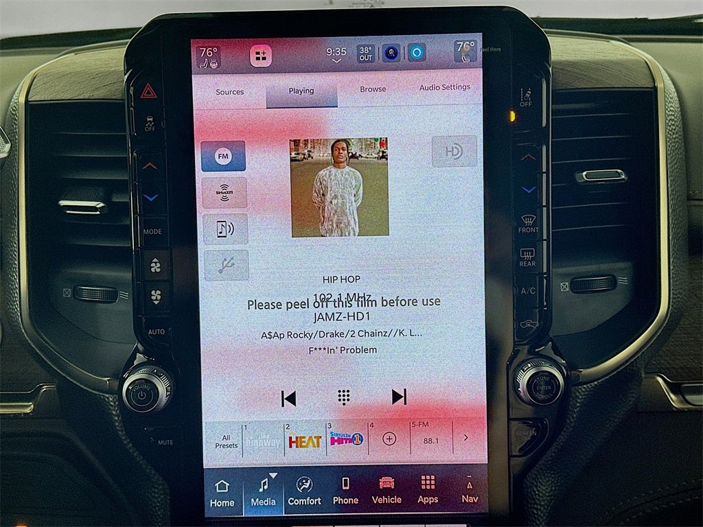 New 2026 RAM 2500 Limited image 13