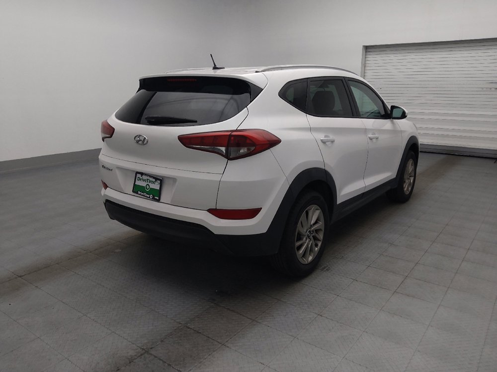 Used 2016 Hyundai Tucson SE w/ Option Group 02 FWD image 9