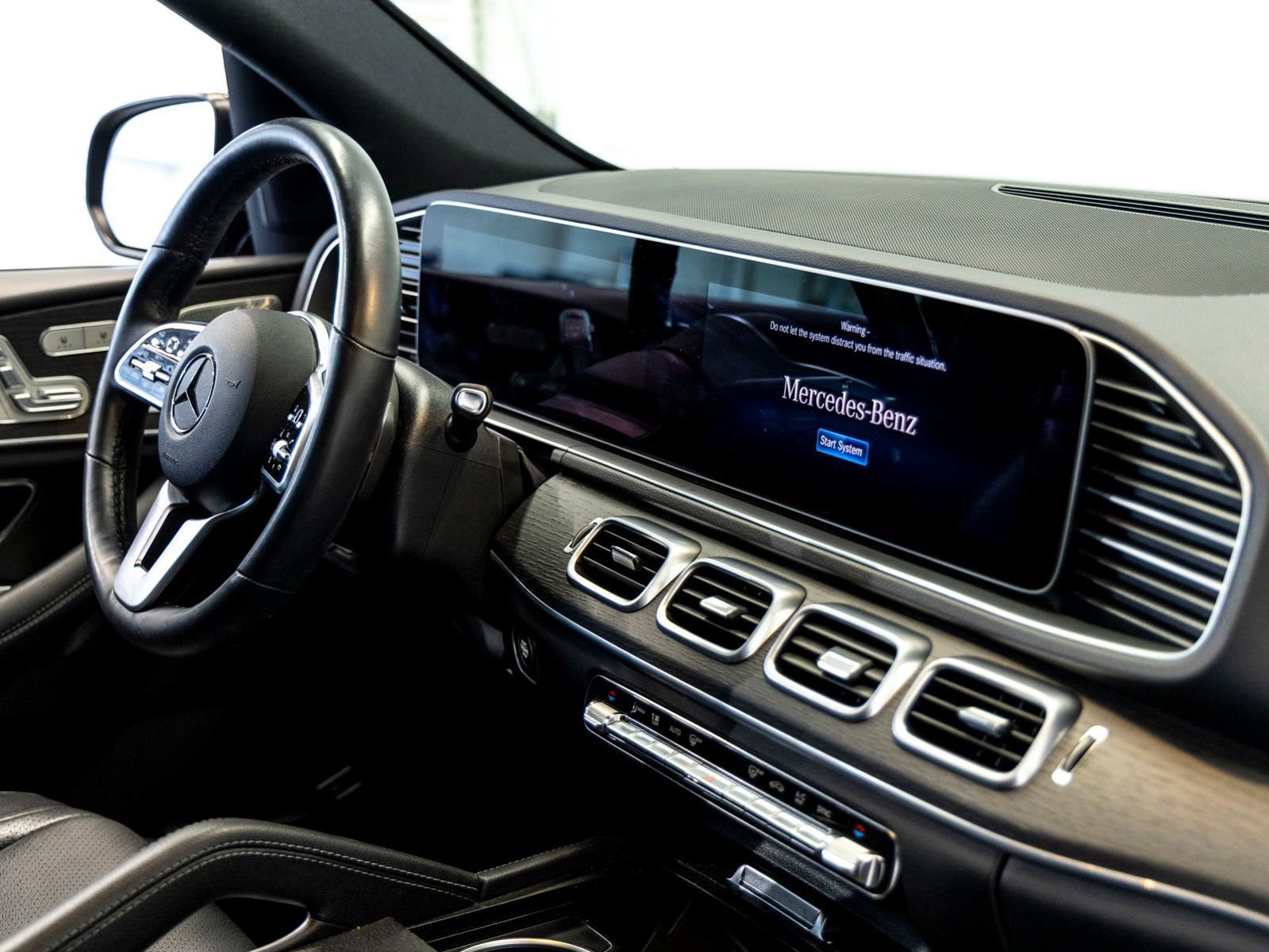 Used 2022 Mercedes-Benz GLE 450 4MATIC image 29