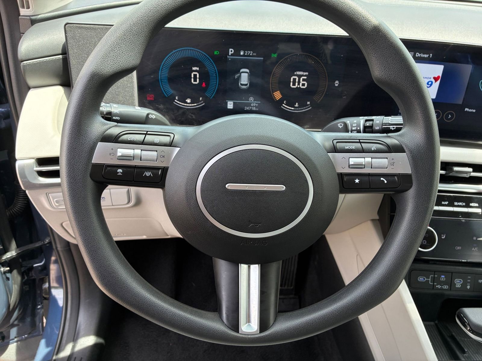 Used 2025 Hyundai Tucson SEL FWD image 30