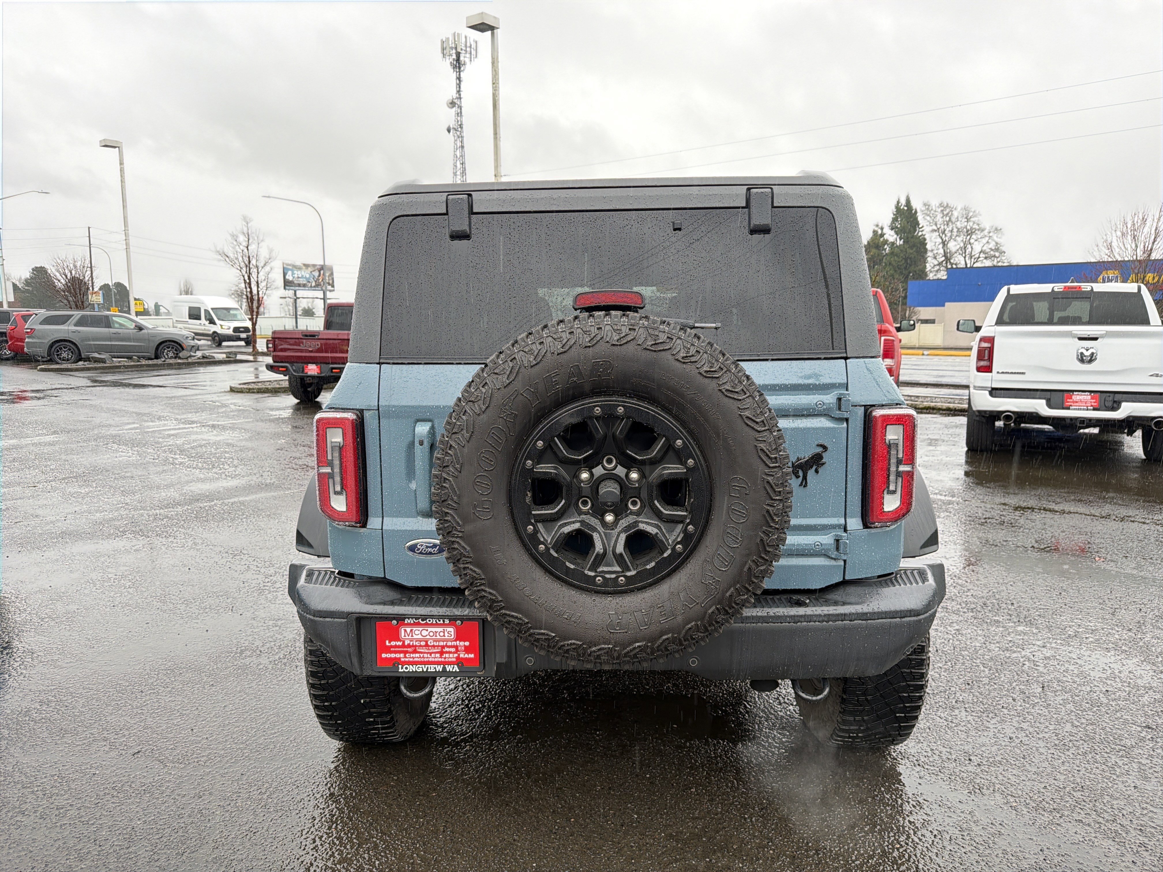 Used 2021 Ford Bronco First Edition AWD/4WD image 4