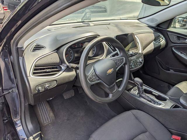 Used 2023 Chevrolet Malibu LT FWD image 7