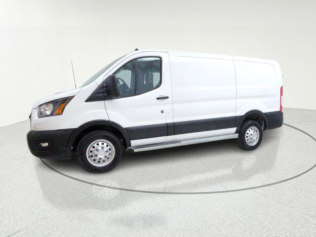 Used 2023 Ford Transit 250 Low Roof AWD w/ Exterior Upgrade Package image 4