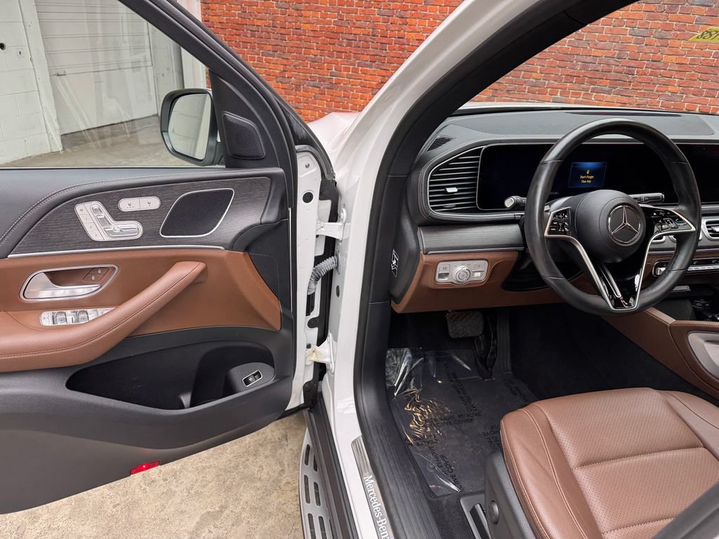 Certified 2024 Mercedes-Benz GLE 350 4MATIC image 8