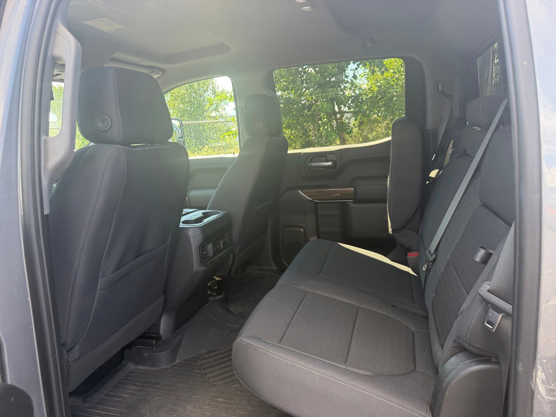 Used 2020 Chevrolet Silverado 1500 RST AWD/4WD image 10