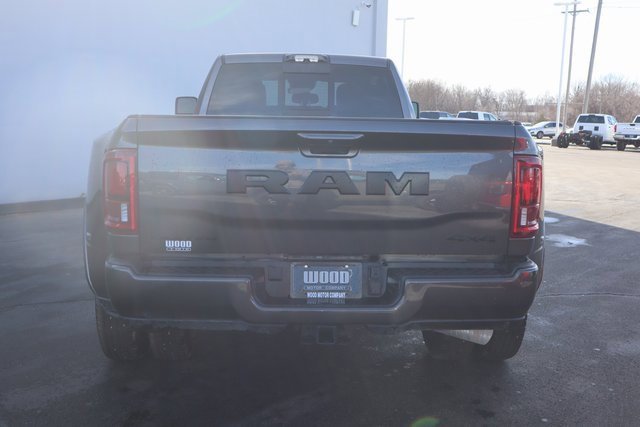 New 2025 RAM 3500 Limited image 22