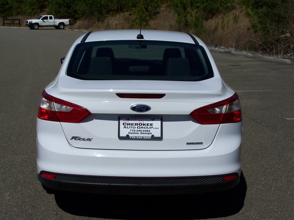 Used 2013 Ford Focus S image 22