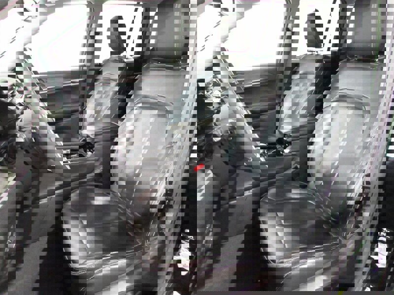 Used 2023 Jeep Grand Cherokee Limited image 16