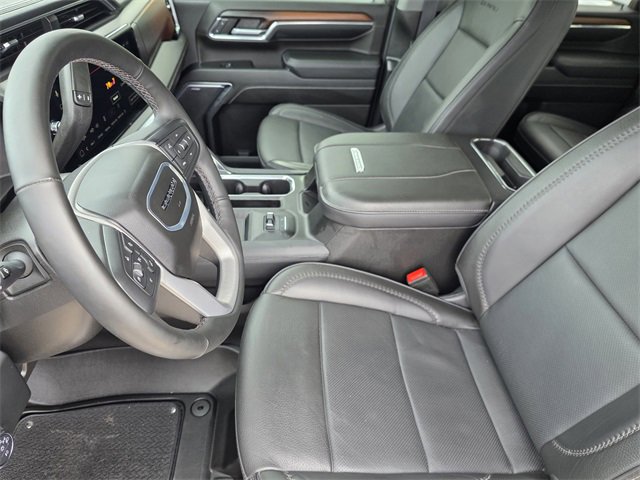 Used 2024 GMC Sierra 2500 Denali w/ Denali Reserve Package image 12