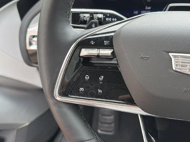 Certified 2024 Cadillac Lyriq Luxury AWD/4WD image 19