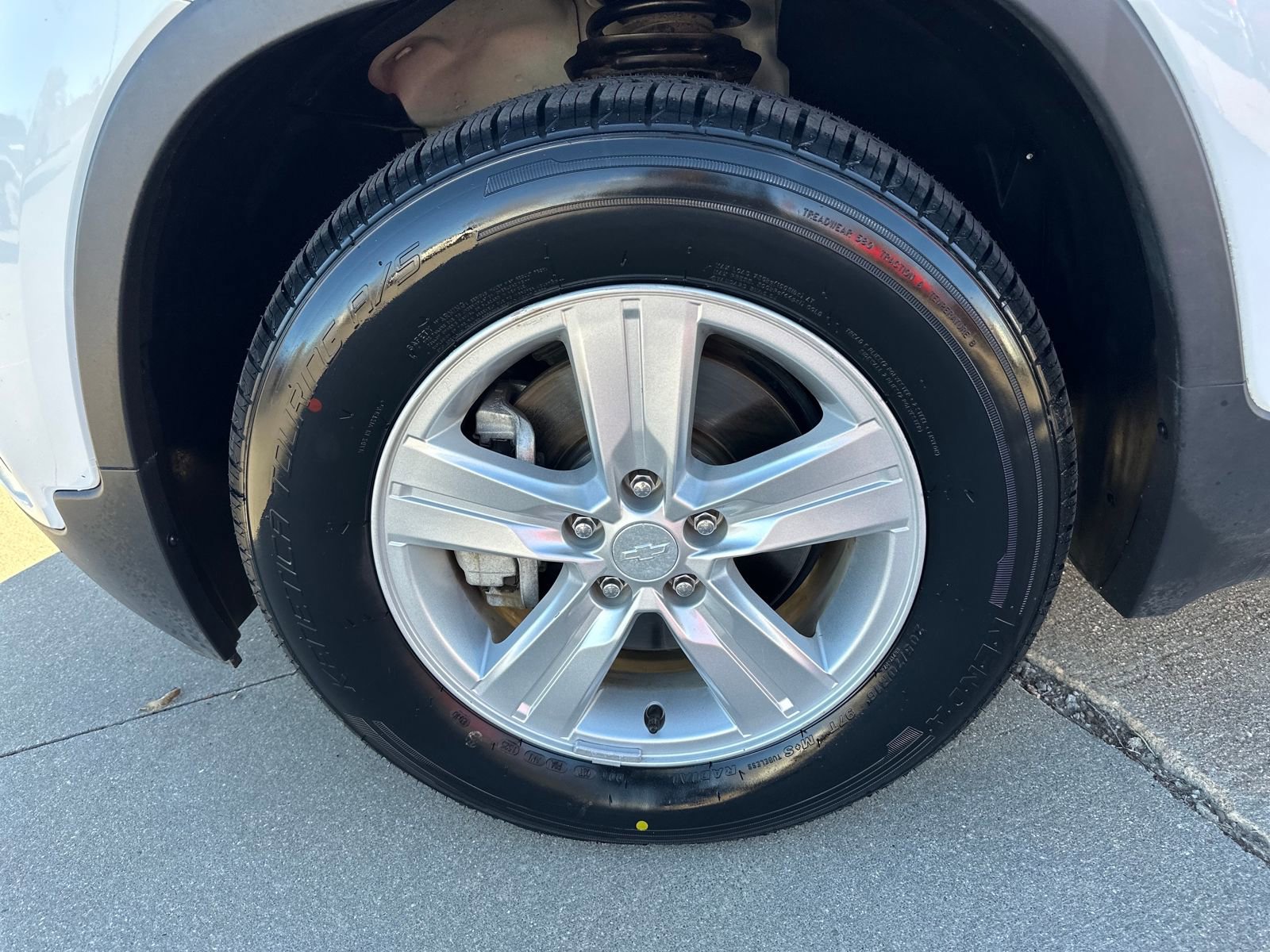 Used 2017 Chevrolet Trax LT w/ LT Convenience Package image 20