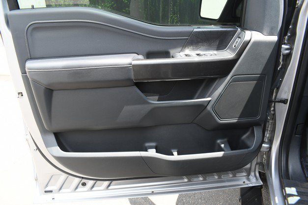 Used 2021 Ford F150 XLT w/ Equipment Group 302A High AWD/4WD image 13