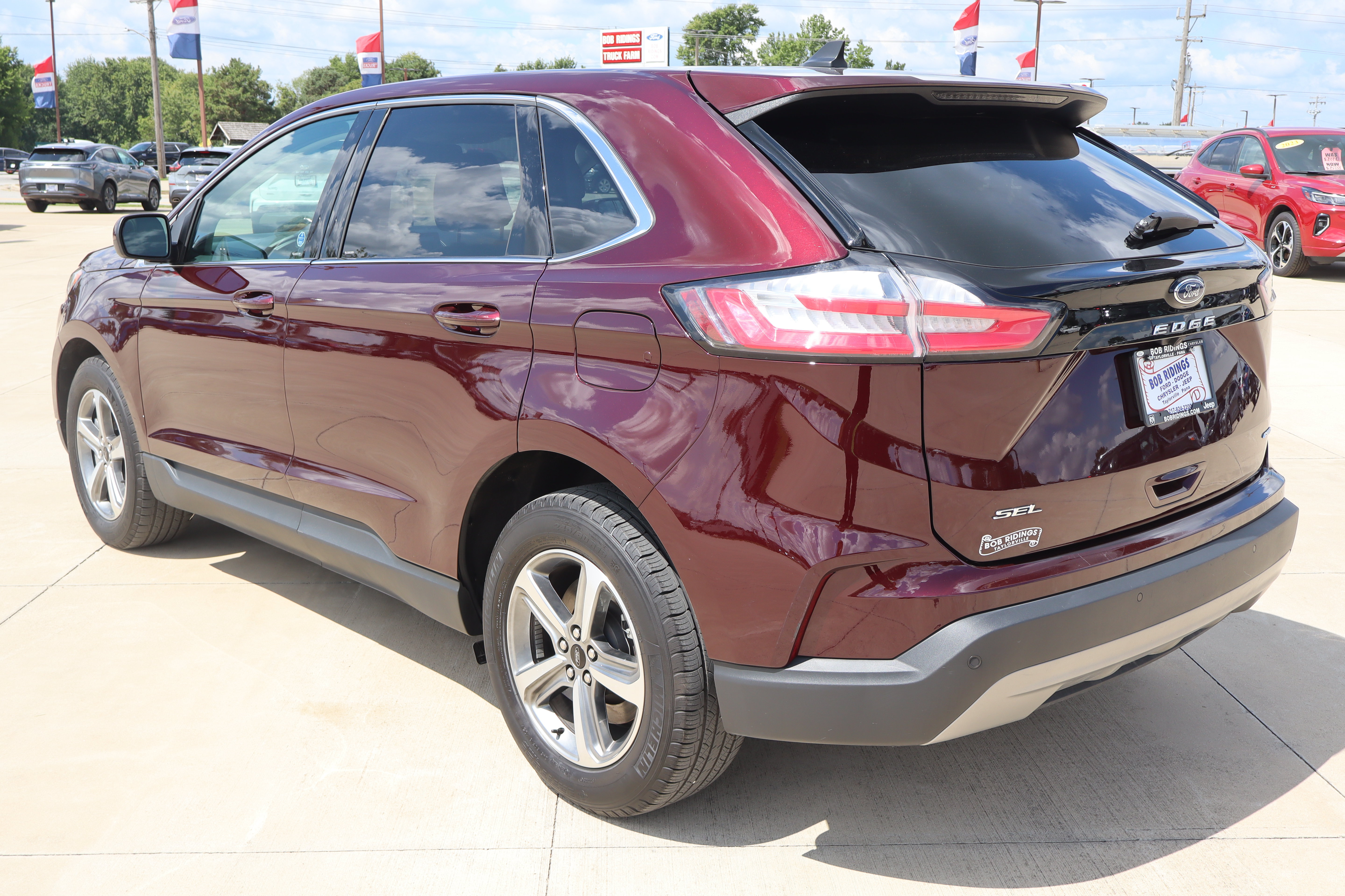 Used 2024 Ford Edge SEL w/ Convenience Package AWD/4WD image 8