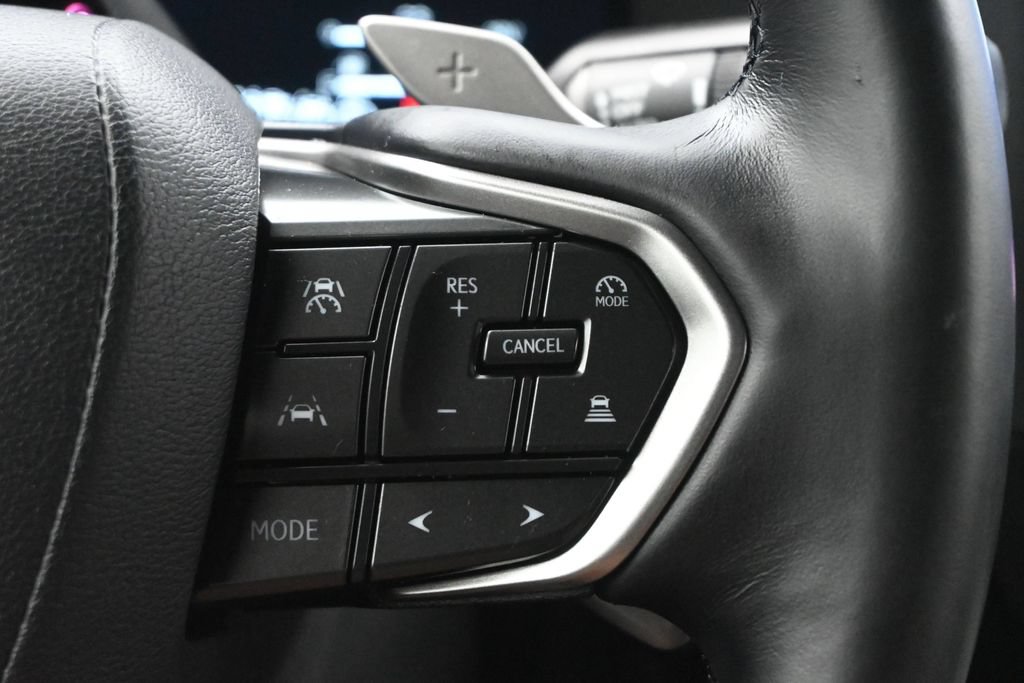 Used 2024 Lexus GX 550 w/ Accessory Package (2T) AWD/4WD image 9