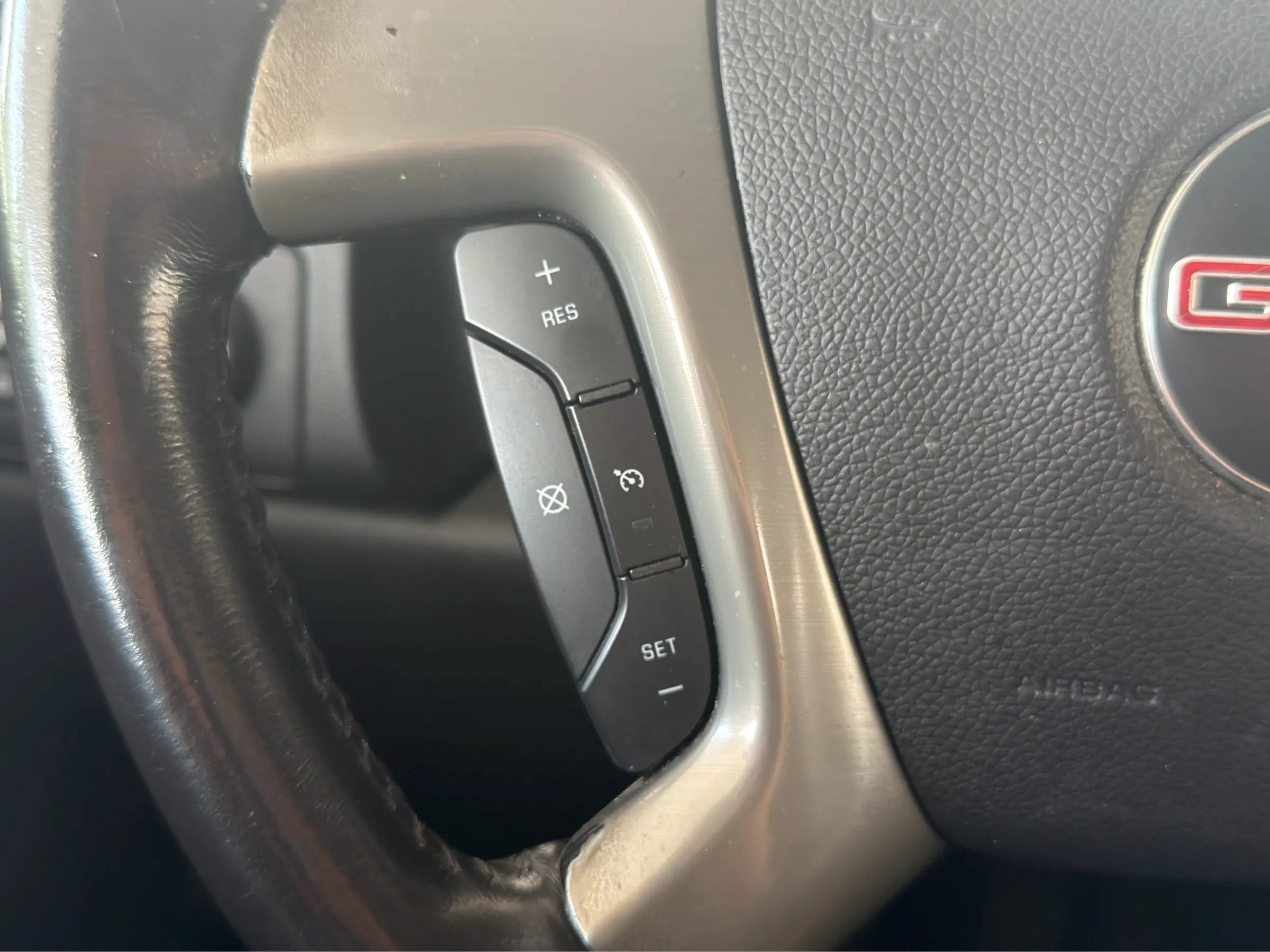 Used 2013 GMC Yukon SLT AWD/4WD image 27