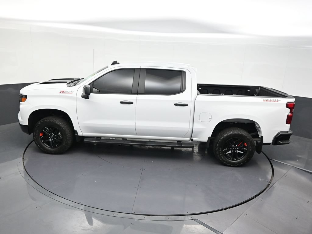 Used 2025 Chevrolet Silverado 1500 Custom Trail Boss AWD/4WD image 16