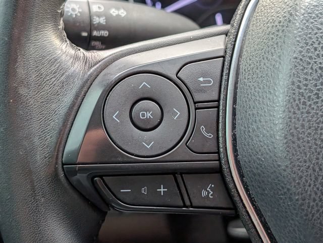 Used 2018 Toyota Camry SE FWD image 21