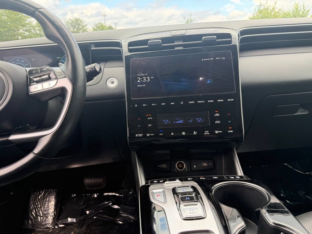 Used 2024 Hyundai Tucson Limited AWD/4WD image 11