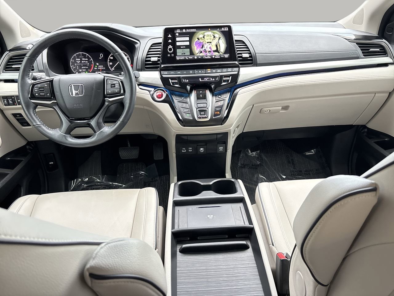 Used 2025 Honda Odyssey Touring image 8