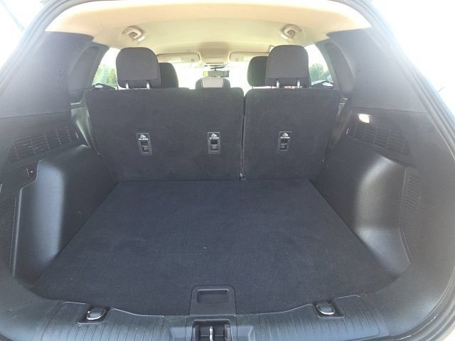 Certified 2020 Ford Escape SE FWD image 10