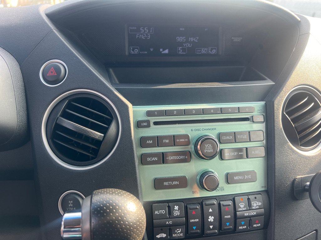 Used 2010 Honda Pilot EX image 31