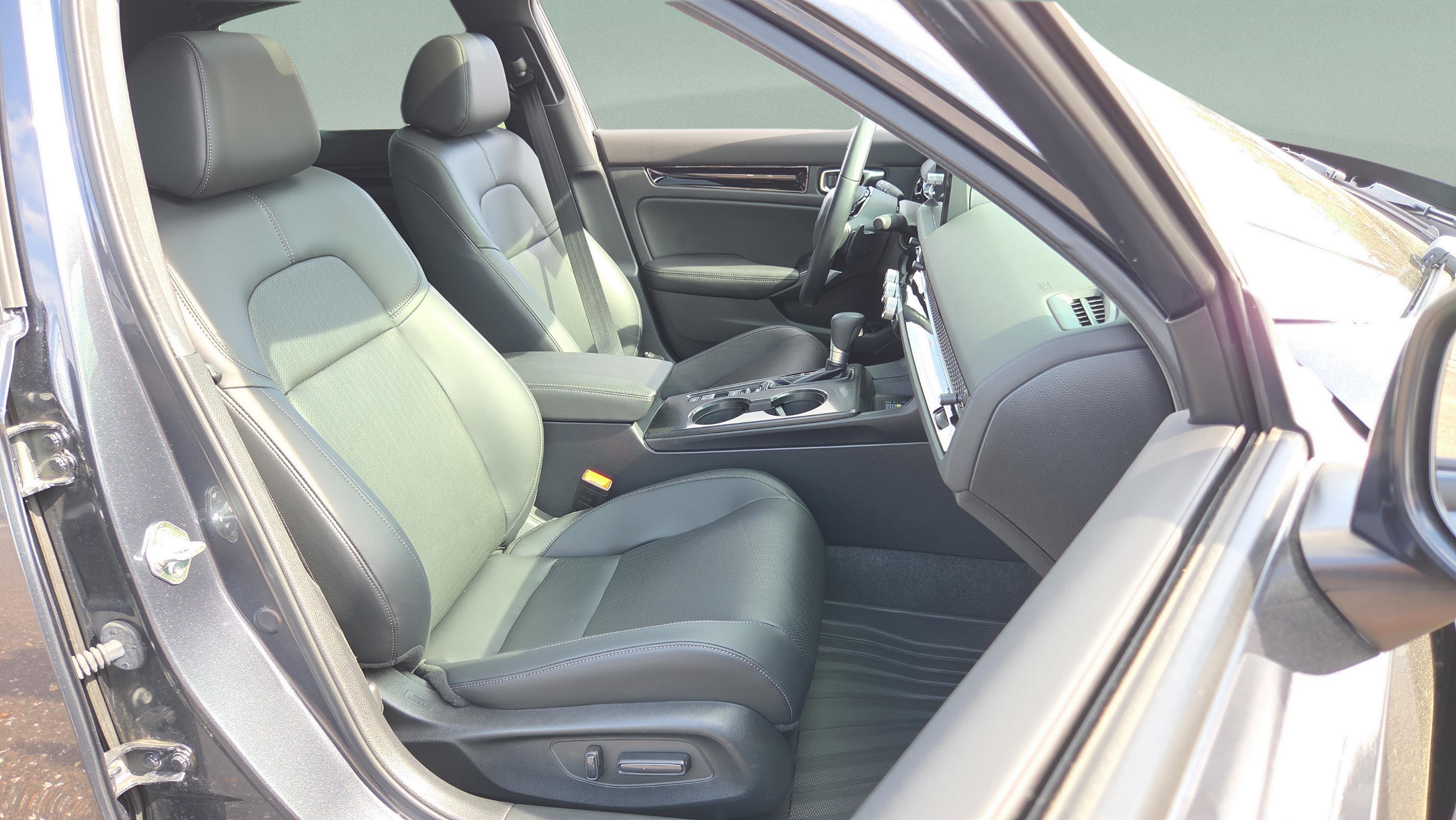 Certified 2024 Honda Civic Sport Touring image 23