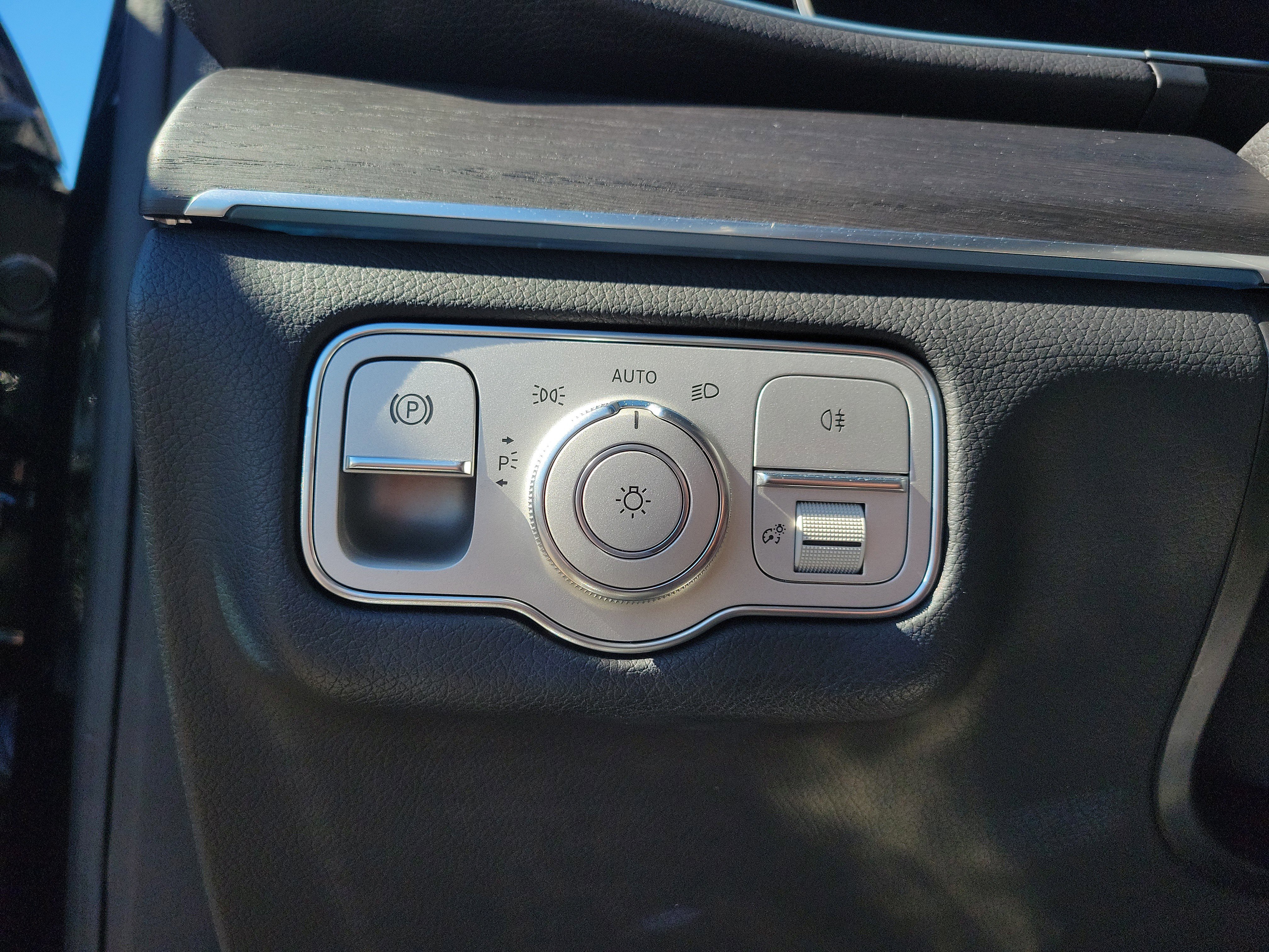 Used 2022 Mercedes-Benz GLE 350 image 26