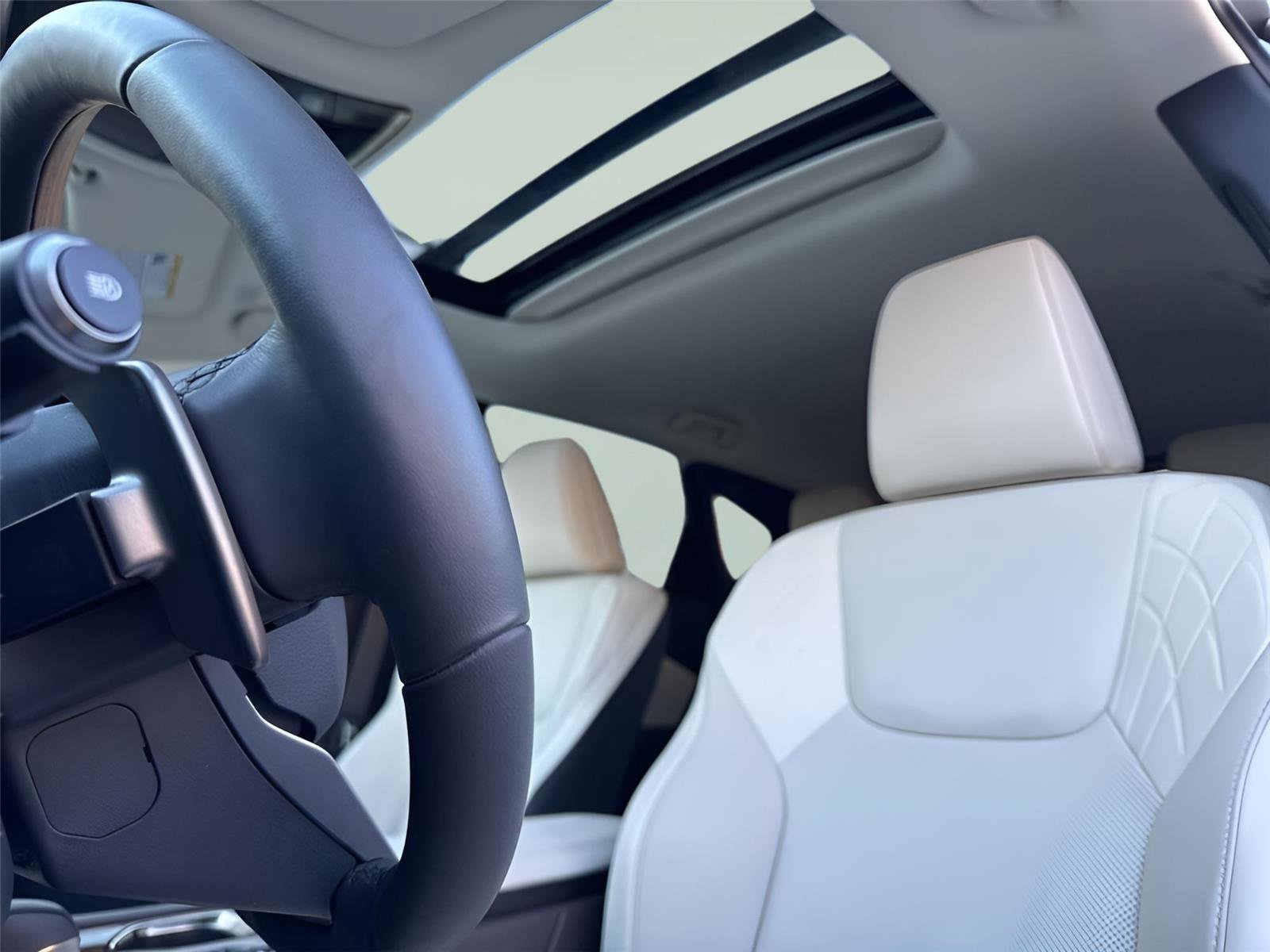 Used 2024 Lexus RX 350 Premium w/ Accessory Package (K3) image 11