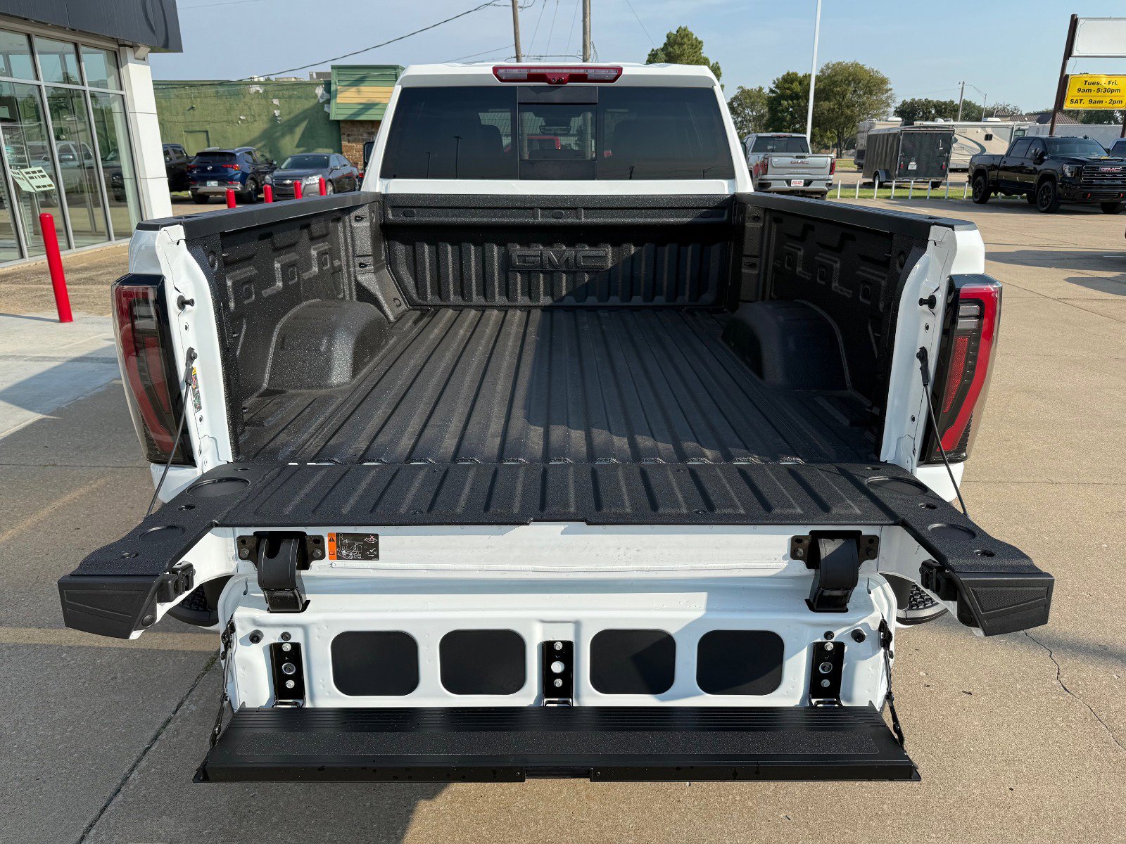 New 2026 GMC Sierra 2500 AT4 w/ AT4 Premium Plus Package image 5