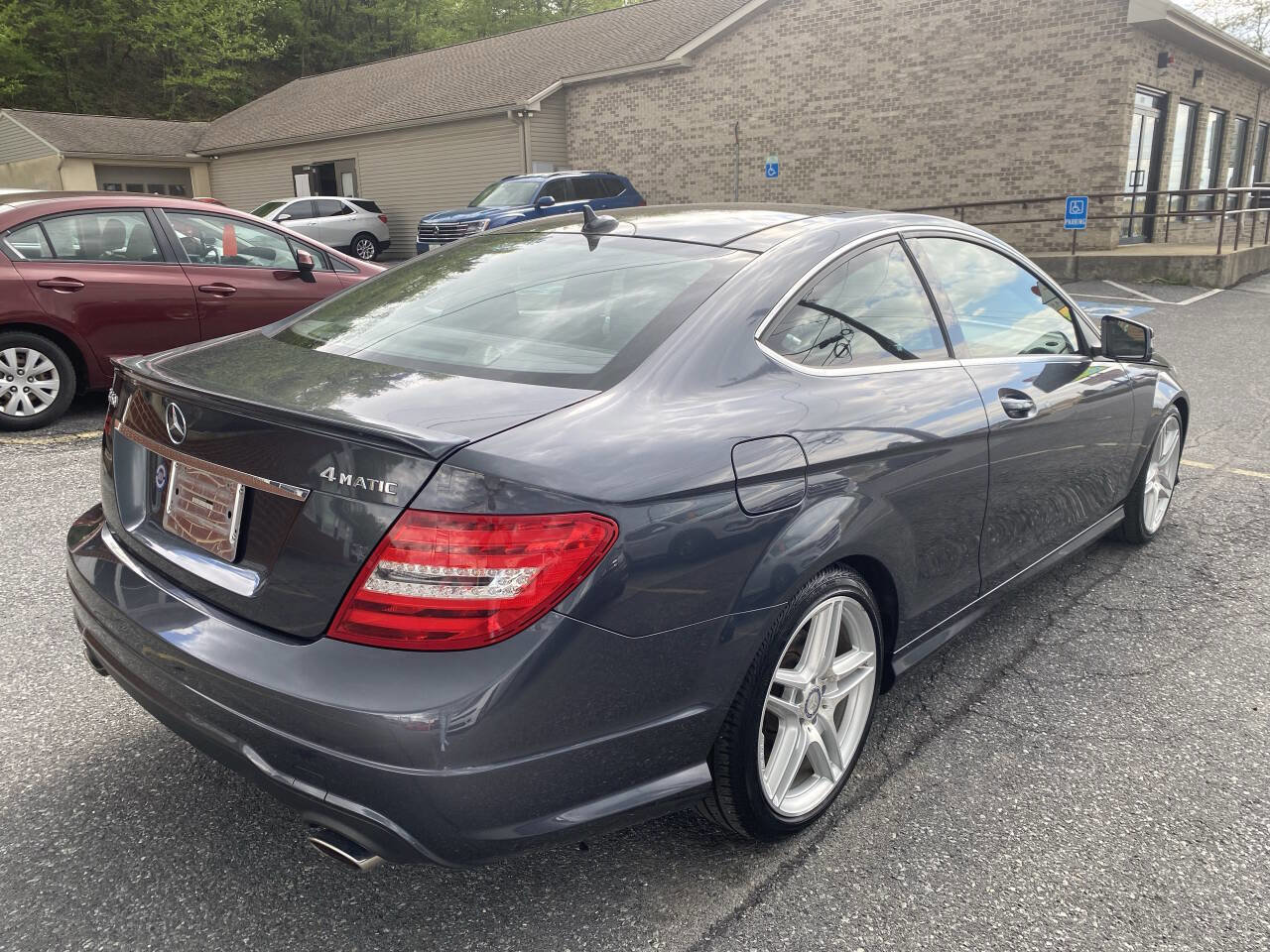 Used 2013 Mercedes-Benz C 350 4MATIC Coupe image 4