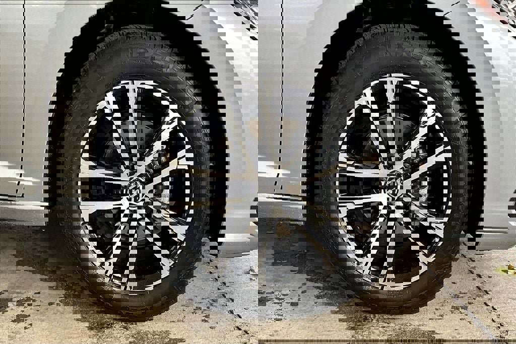 New 2026 Volkswagen Jetta Sport image 8