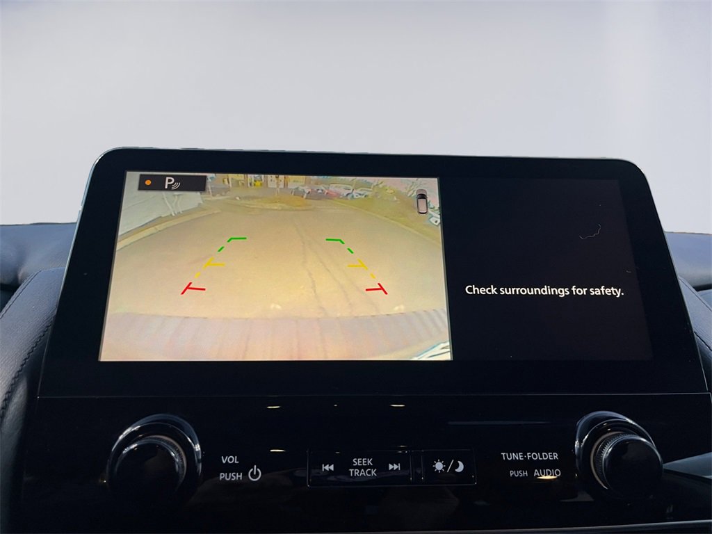 Used 2022 Nissan Armada SV image 14