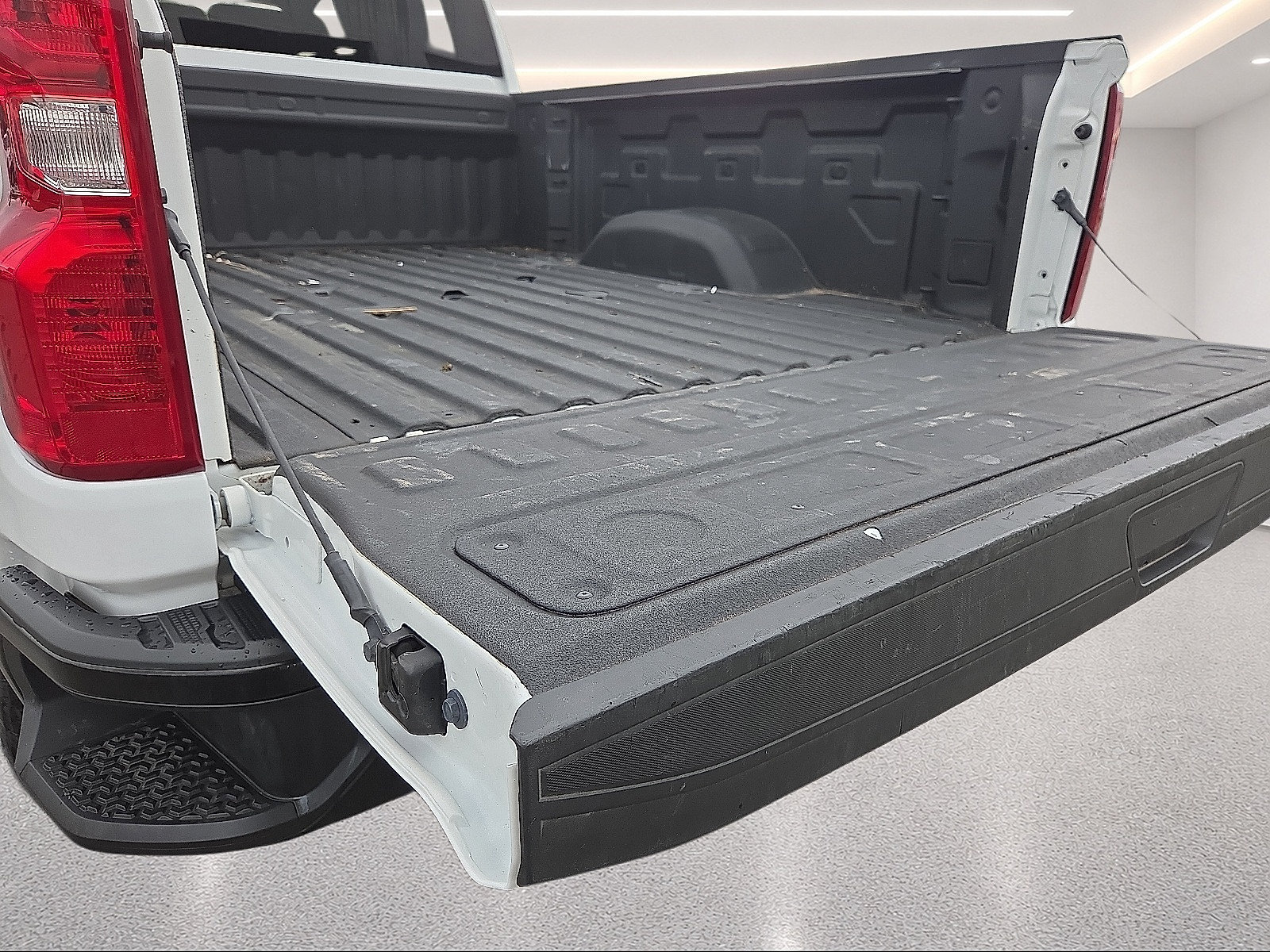 Used 2025 Chevrolet Silverado 2500 W/T AWD/4WD image 18
